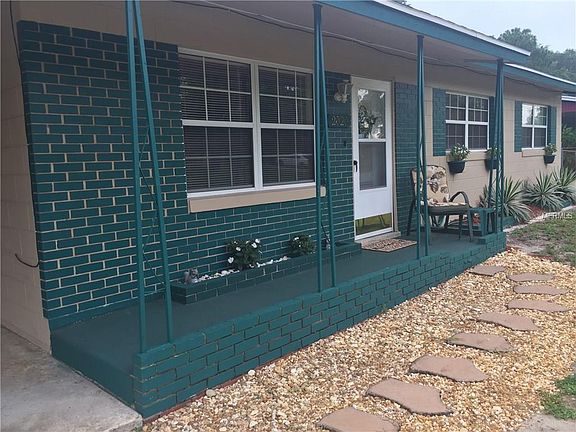 2nd image of 2020 Live Oak Dr
