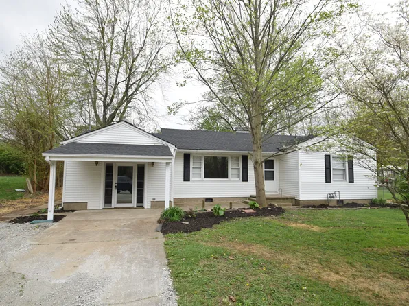 1803 Hillcrest Dr, Crawfordsville, IN 47933