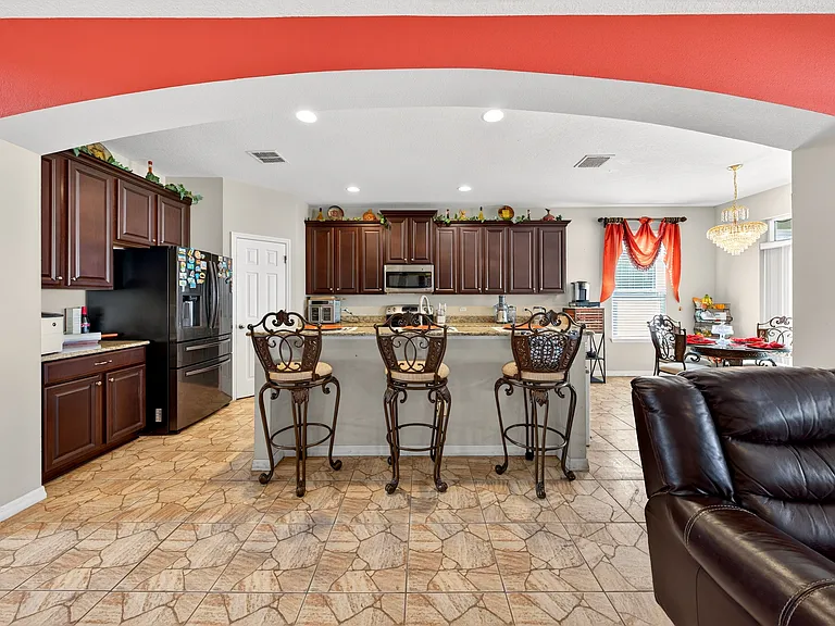 882 Counts Crest Cir — Photo 9
