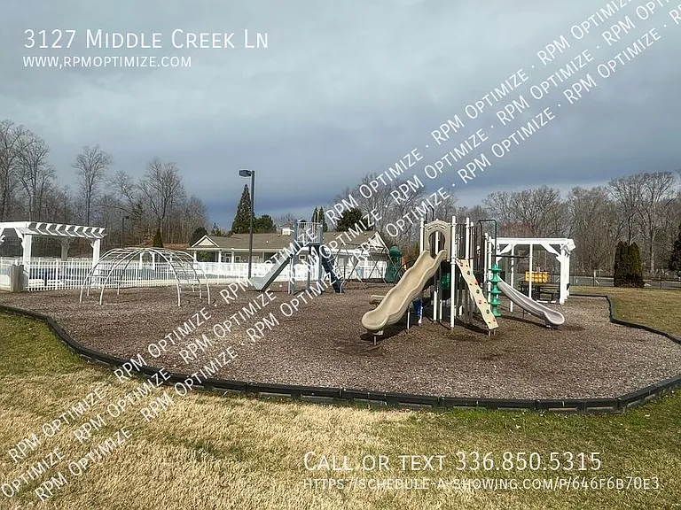 3127 Middle Creek Ln — Photo 38