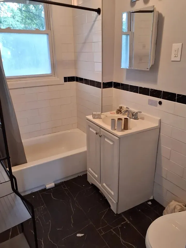 3 bed, $1,900 — Photo 3