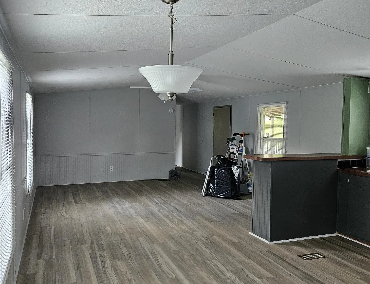 3 bed, 1280 sqft, $1,200 — Photo 4