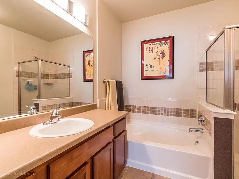 13456 Via Varra St #325 — Photo 8