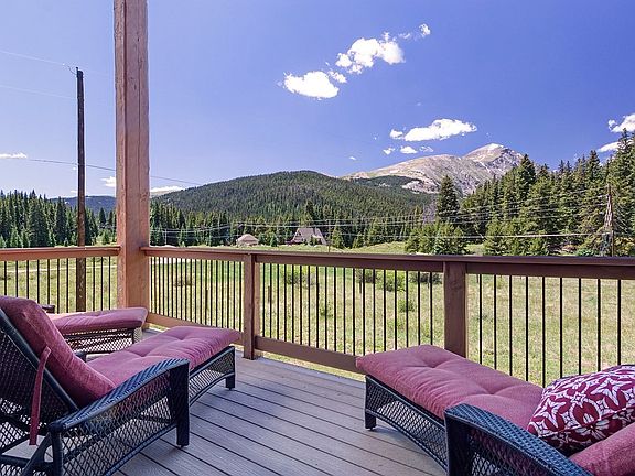 5th image of 390 Whispering Pines Circle