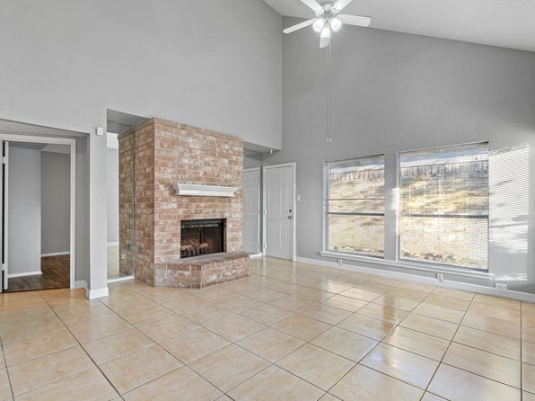 8530 Scenic Green Dr