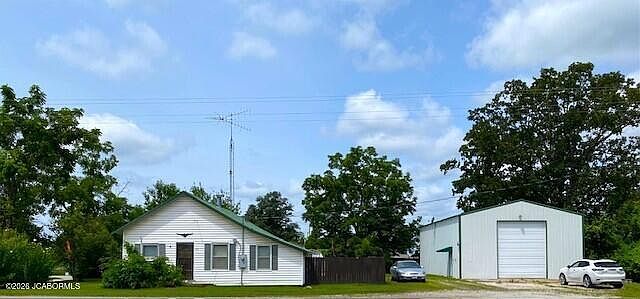 1st image of 1333 State Highway 73