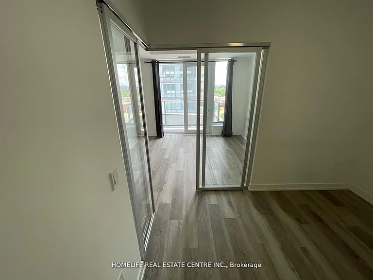 5 Wellington St S #605 — Photo 21