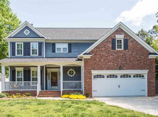 100 Banyon Tree Ln, Cary, NC 27513
