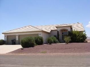 10631 W Quartz Dr, Casa Grande, AZ 85193