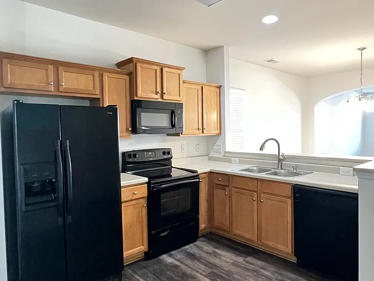 13504 Calloway Glen Dr — Photo 9