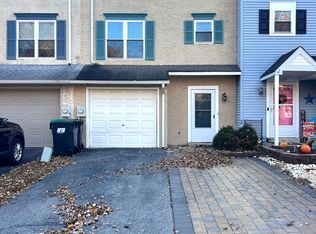 5121 W Woodmill Dr, Wilmington, DE 19808