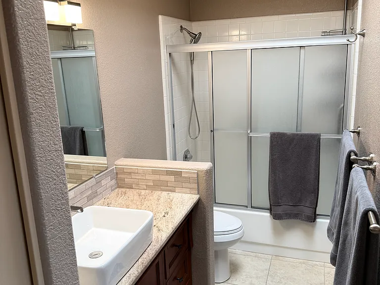 8631 N Little Oak Ln — Photo 13