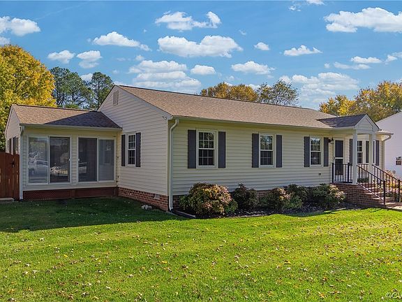 2nd image of 7098 Claybird Ln