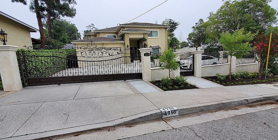 2nd image of 4750 Briggs Ave