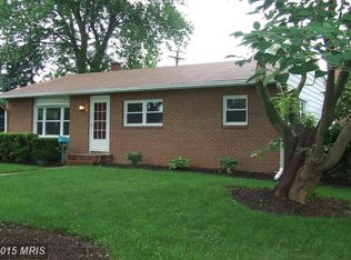 4 Appian Way, Pasadena, MD 21122