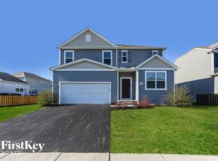 4006 Mad River Rd, Grove City, OH 43123