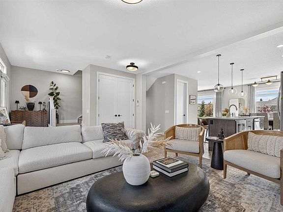 3rd image of 307 S Royal Elm Rd NW