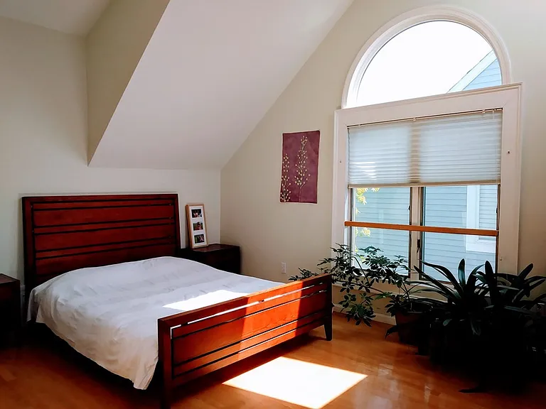 147 Cushing St #2 — Photo 7