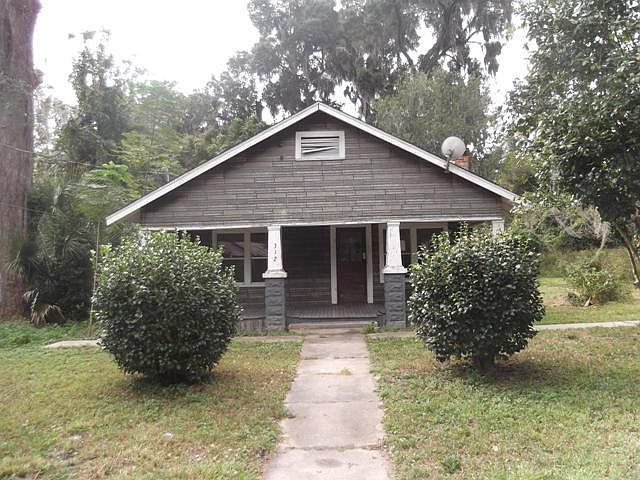 1st image of 312 NE Jacksonville Loop