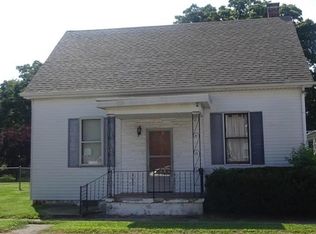 6 S Alton St, Freeburg, IL 62243