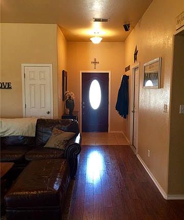 2nd image of 310 Sugarloaf Ave