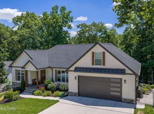 229 Gadusi Way, Loudon, TN 37774