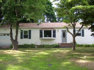 16 Wabil Rd, Miller Place, NY 11764