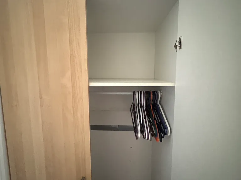 325 Laurier Ave E #3 — Photo 3