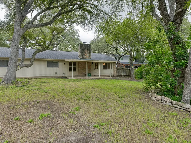 143 Forrest Trl — Photo 23
