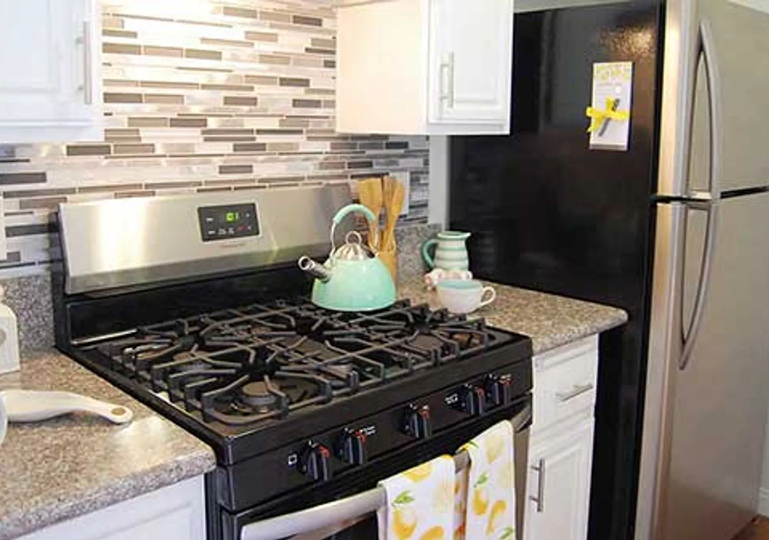 160-4303 Elm Avenue, LLC — Photo 1