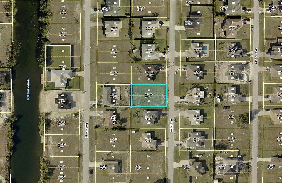 1st image of 2212 NE 6th Pl