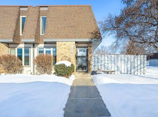 1526 16 1/2 St S, Fargo, ND 58103