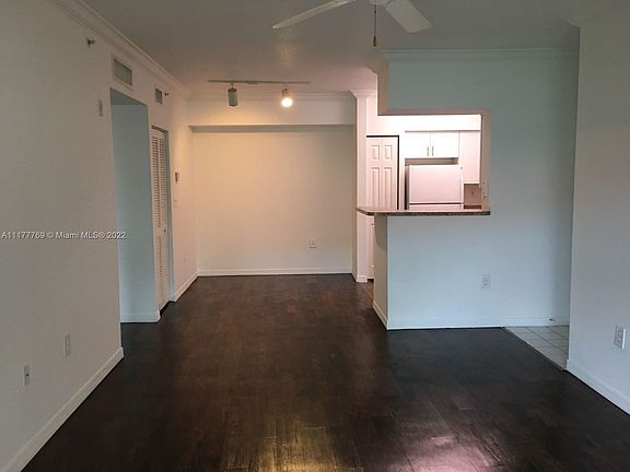 3rd image of 220 SW 116th Ave #15304