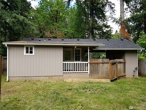 3rd image of 6939 115th Ave SW