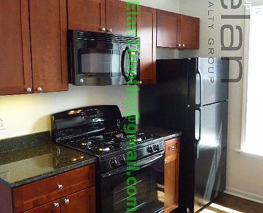 5th image of 7734 N Ashland Ave