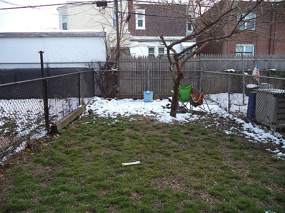 3rd image of 6441 Edmund St