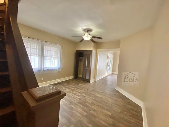 4th image of 109 N Main St #2