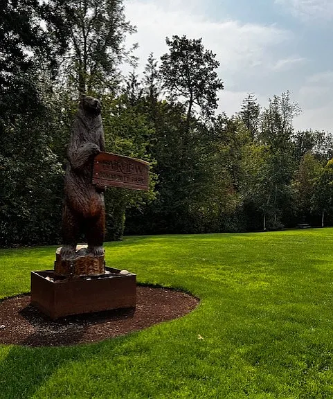 close to Fairview community park
