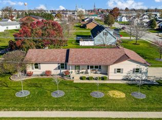 111 N Westview Ave, Saint Henry, OH 45883