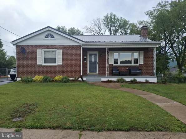 40 Memorial Ave, Cumberland, MD 21502