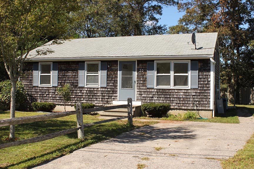 1st image of 33 Leonard Dr