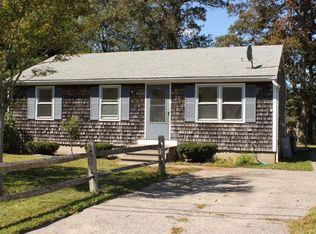 33 Leonard Dr, East Falmouth, MA 02536