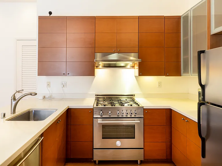 1158 Sutter St #14 — Photo 23