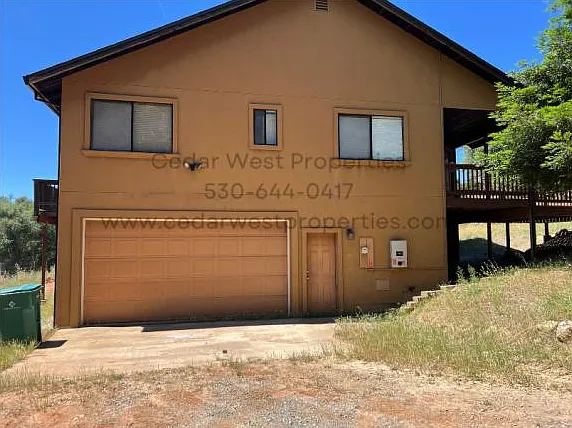3120 Oak Knoll Rd — Photo 5