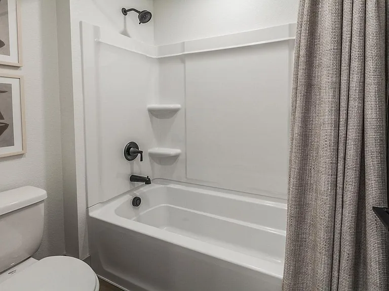 744 Trumpet Ct — Photo 5