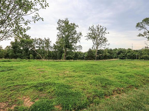 2nd image of 9550A Lakeside Estates Dr