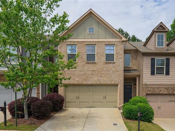 2462 Whiteoak Run SE #18