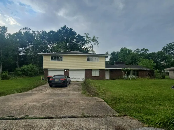 110 Lita Dr, Lafayette, LA 70507