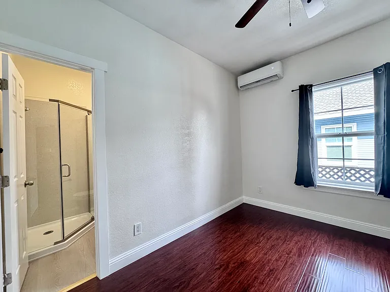 876 S 9th St — Photo 10