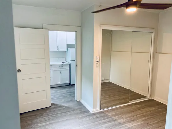 3137 Oahu Ave #B, Honolulu, HI 96822